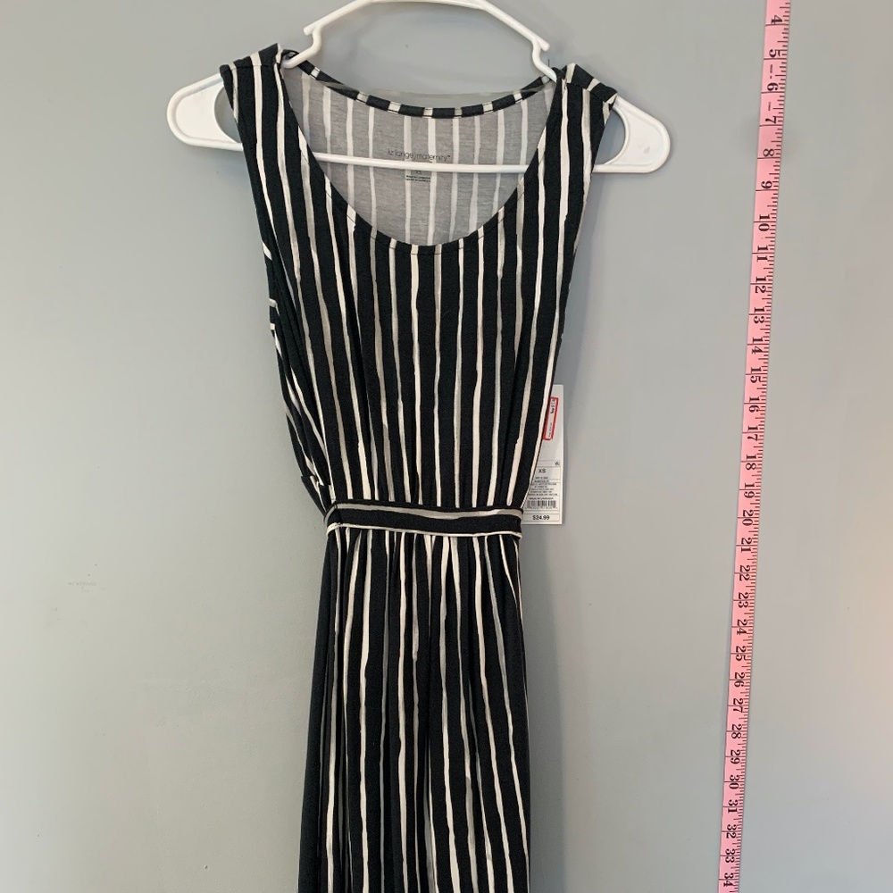navy blue midi dress